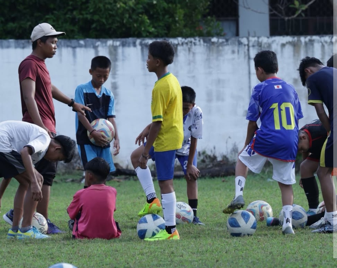 Perseka Football Academy Hadir, Upaya Pembinaan Atlet Muda Sepak Bola HSS