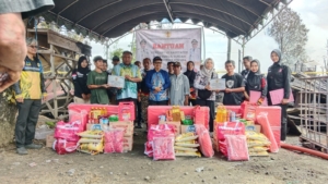 Pemkab HST Sigap Bantu Korban Kebakaran Binjai Pirua