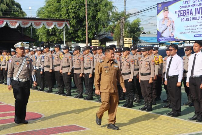 
 Polres HST Operasi Zebra Intan, Wujudkan Kamseltibcarlantas Jelang Nataru 2026