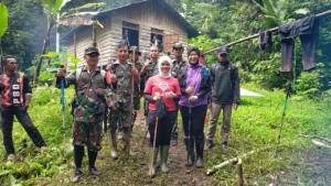 Lima Hari Mendaki Gunung, Tim Ekspedisi Juhu Bawa Layanan Pendidikan dan Kesehatan di Meratus