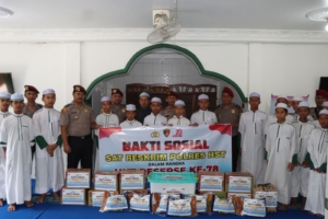Satreskrim Polres HST Bakti Sosial di Panti Asuhan