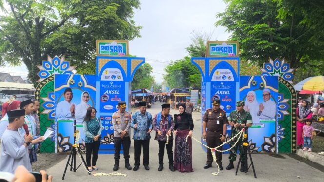 
 Bupati HST Resmikan Pasar Ramadan Barabai 2026