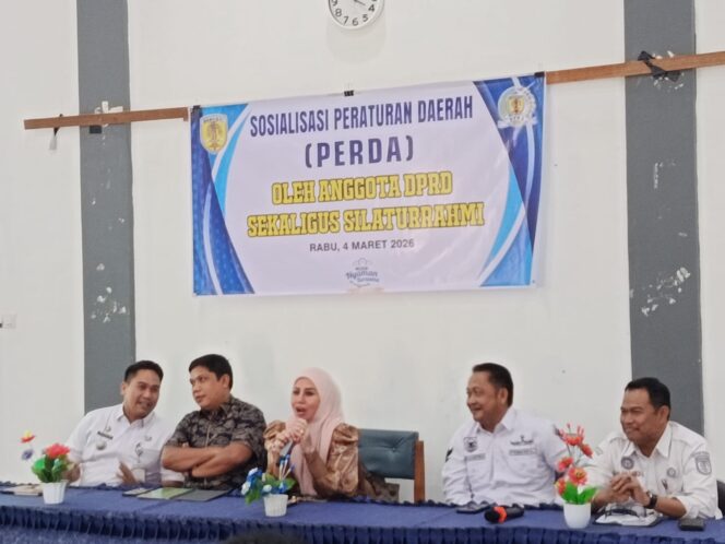 
 Anggota DPRD HST Sosialisasi Perda ke Masyarakat