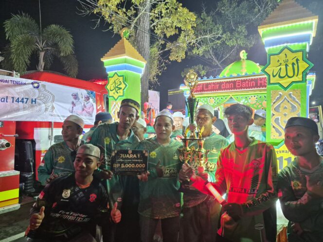 
 Juara Pawai Takbir 1447H HST, Karamatul Muhsinin Arak Replika Masjid Unik