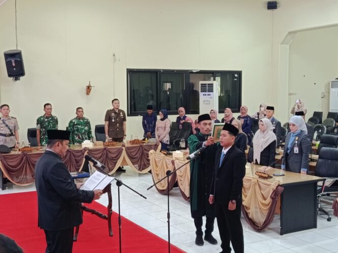 
 Rusmaini Hardi Dilantik Sebagai Anggota DPRD HST PAW 2024-2029