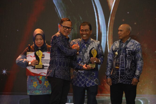 
 Pemkab HSS Terbaik II Creative Financing se-Kalimantan