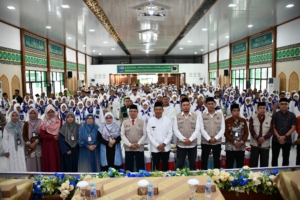 Jamaah Calon Haji HSS Diterbangkan Menuju Tanah Suci