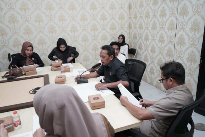 
 Banmus DPRD HSS Rapat Susun Program Kerja Juni 2026
