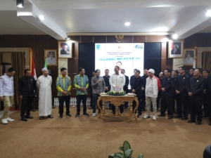 Bupati Syafrudin Noor Jadi Bapak Angkat Cabor Silat, Sambo, dan Karate