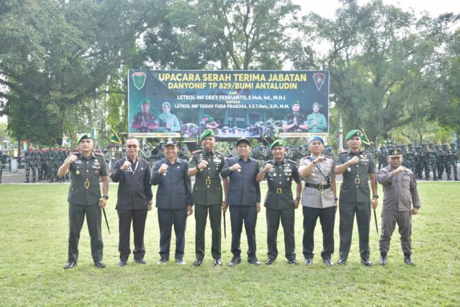 
 Bupati dan Wabup HSS Hadiri Sertijab Danyonif TP 829