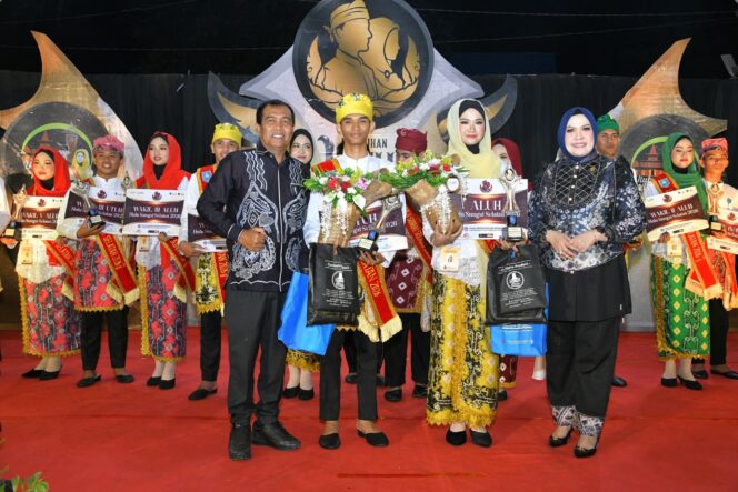 
 Bupati Harap Utuh-Aluh HSS Jadi Teladan Pelestarian Budaya