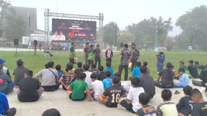 
 Ratusan Warga Padati Taman Dwi Warna, Nobar Portugal vs Kroasia Berlangsung Meriah