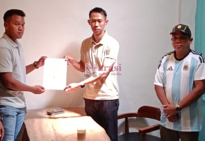 
 Usai Viral Video Pemukulan Wasit, Antaludin FC dan Wasit Angga Berdamai