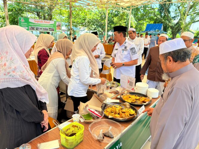 
 Hadiri Saprah Amal, Wabup HSS Dukung Pembangunan Musala Dusun Jalai